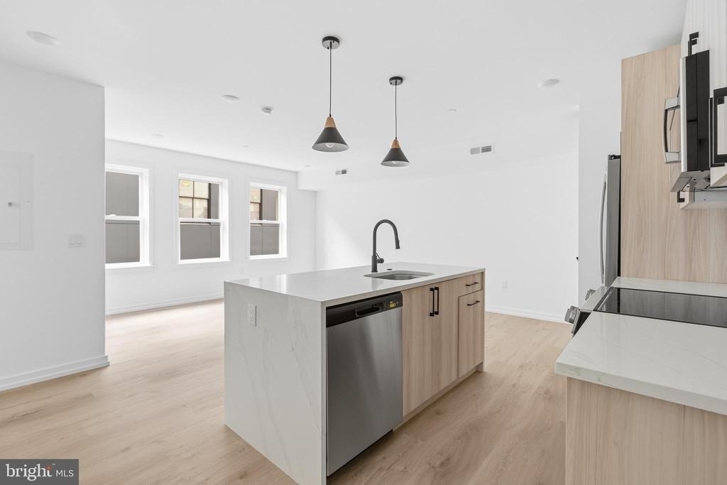 208 Vine Street - Photo 5