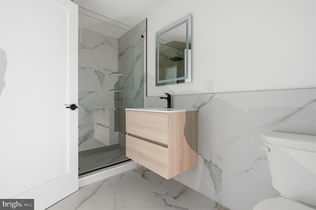 208 Vine Street - Photo 6