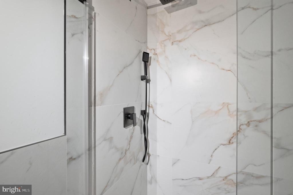 208 Vine Street - Photo 7