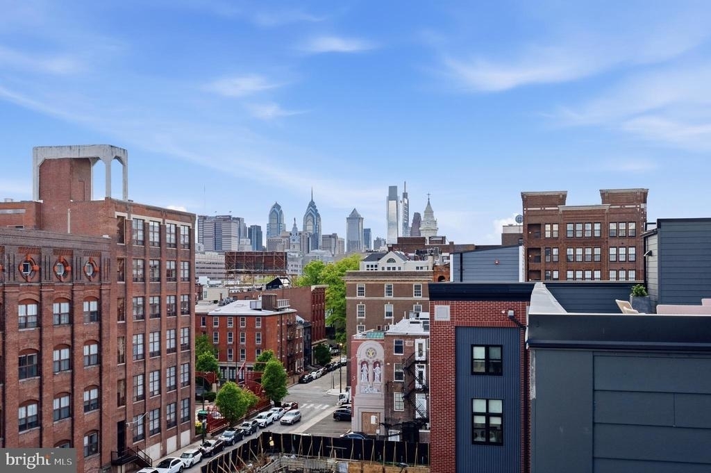 208 Vine Street - Photo 12