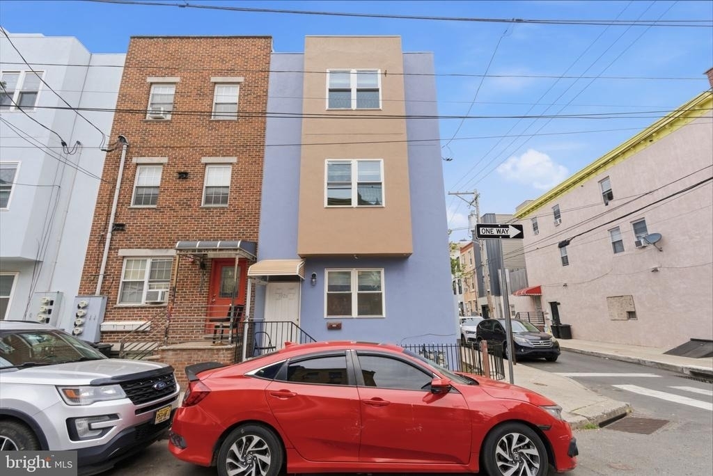 1926 S 7th Street - Photo 0