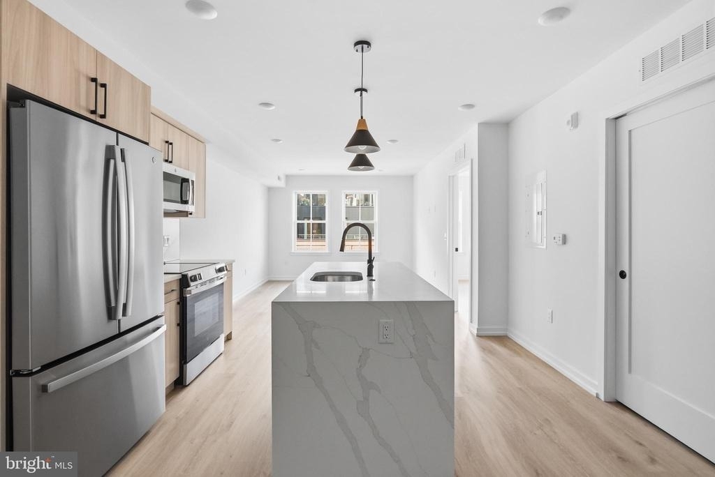 208 Vine Street - Photo 7