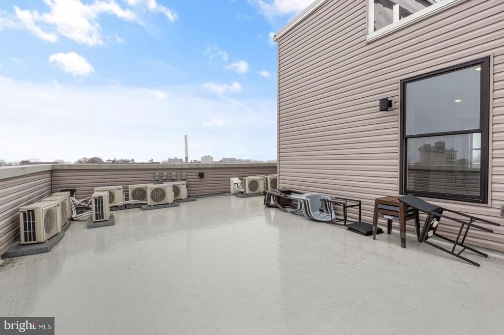 5230 Walnut Street - Photo 18