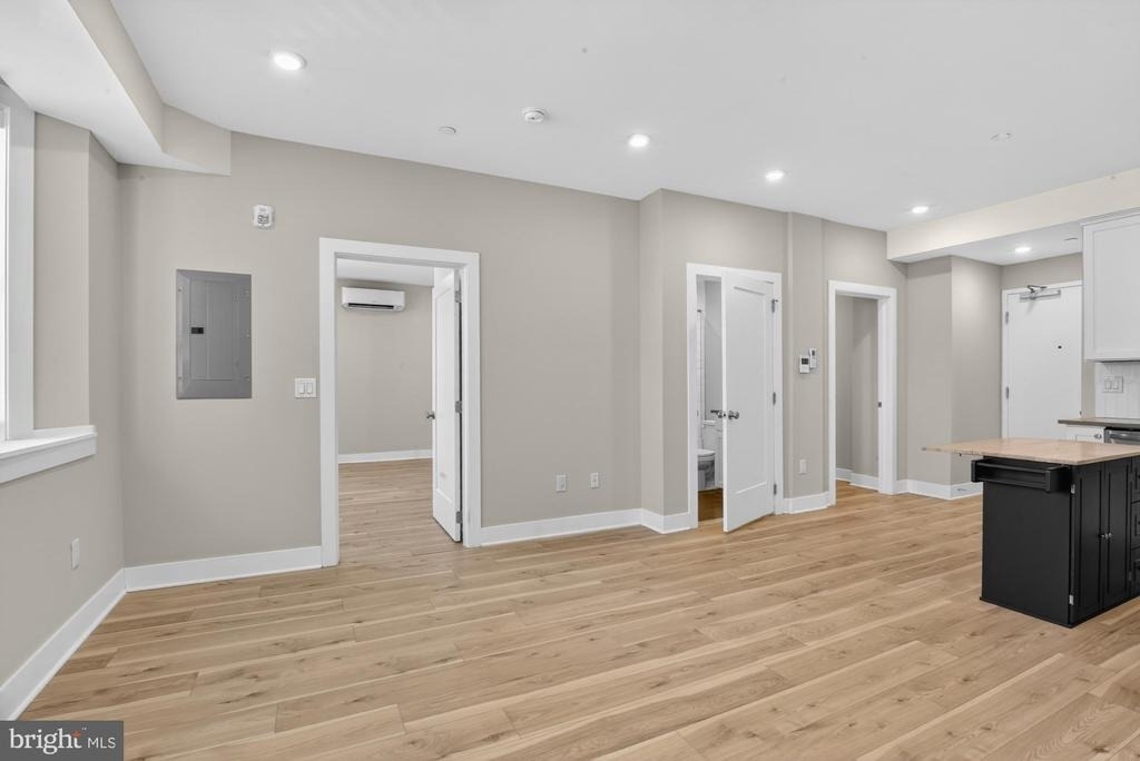 5230 Walnut Street - Photo 6