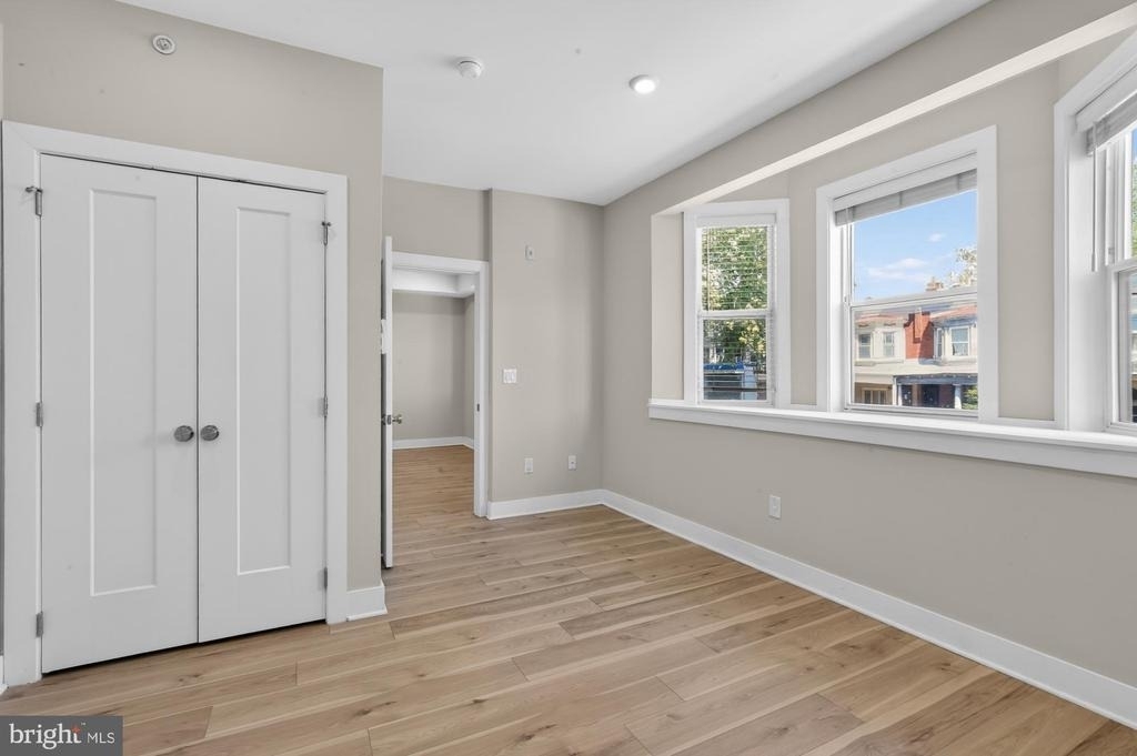 5230 Walnut Street - Photo 14