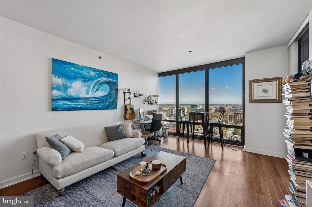 2101 Market Street - Photo 2
