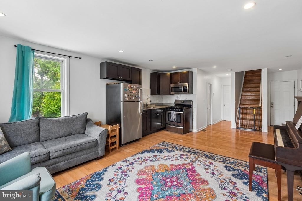3101 Haverford Avenue - Photo 3