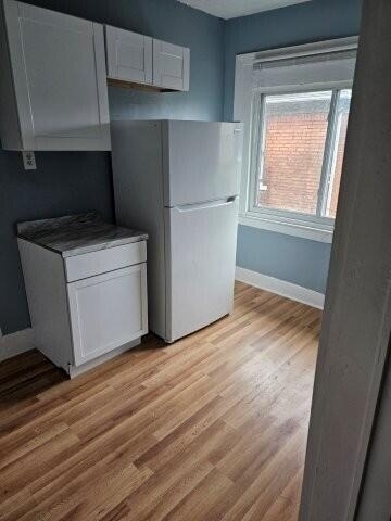 2417 W Grand Street - Photo 3