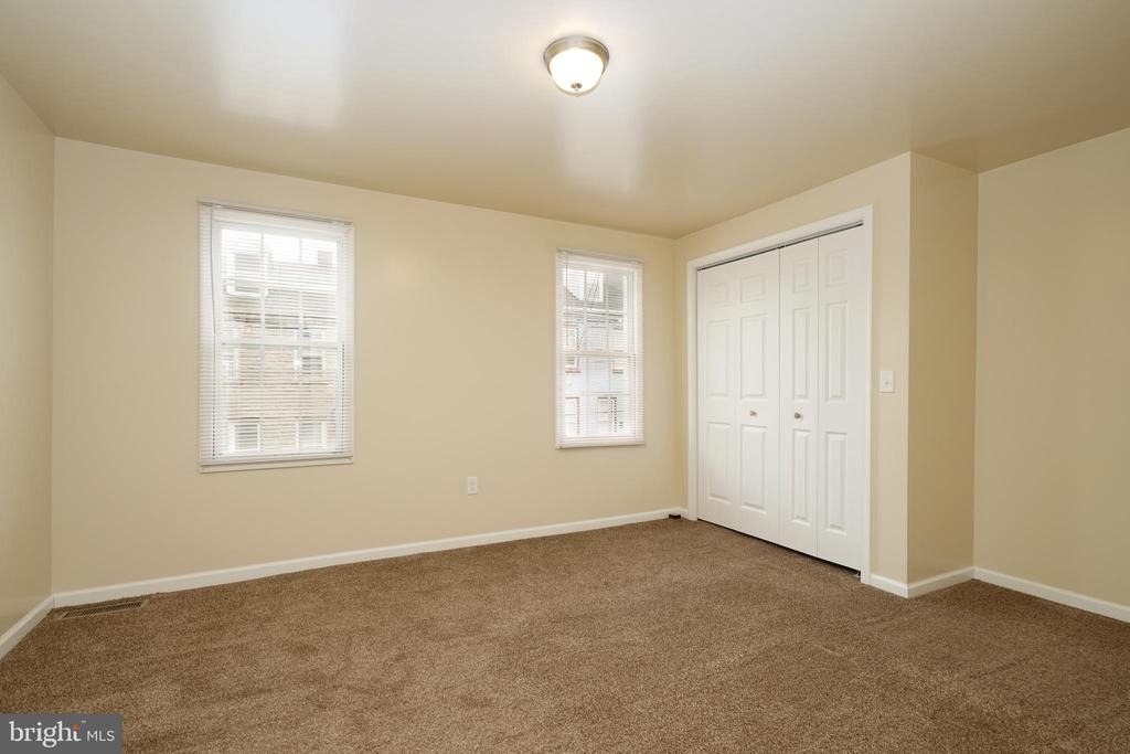 404 Beaver Street - Photo 8