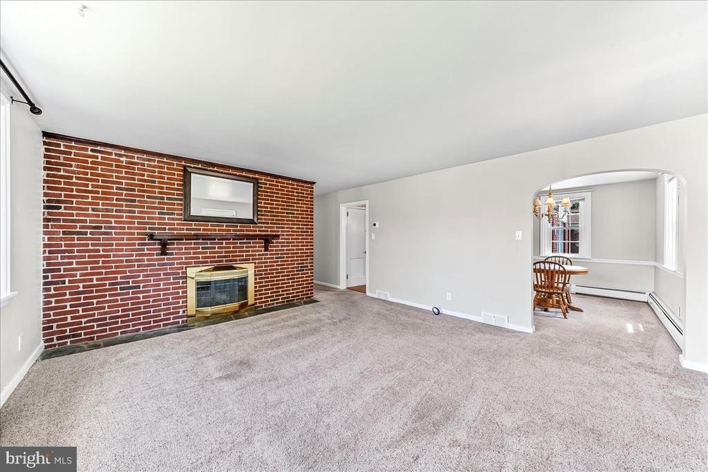 2653 Brierwood Road - Photo 4