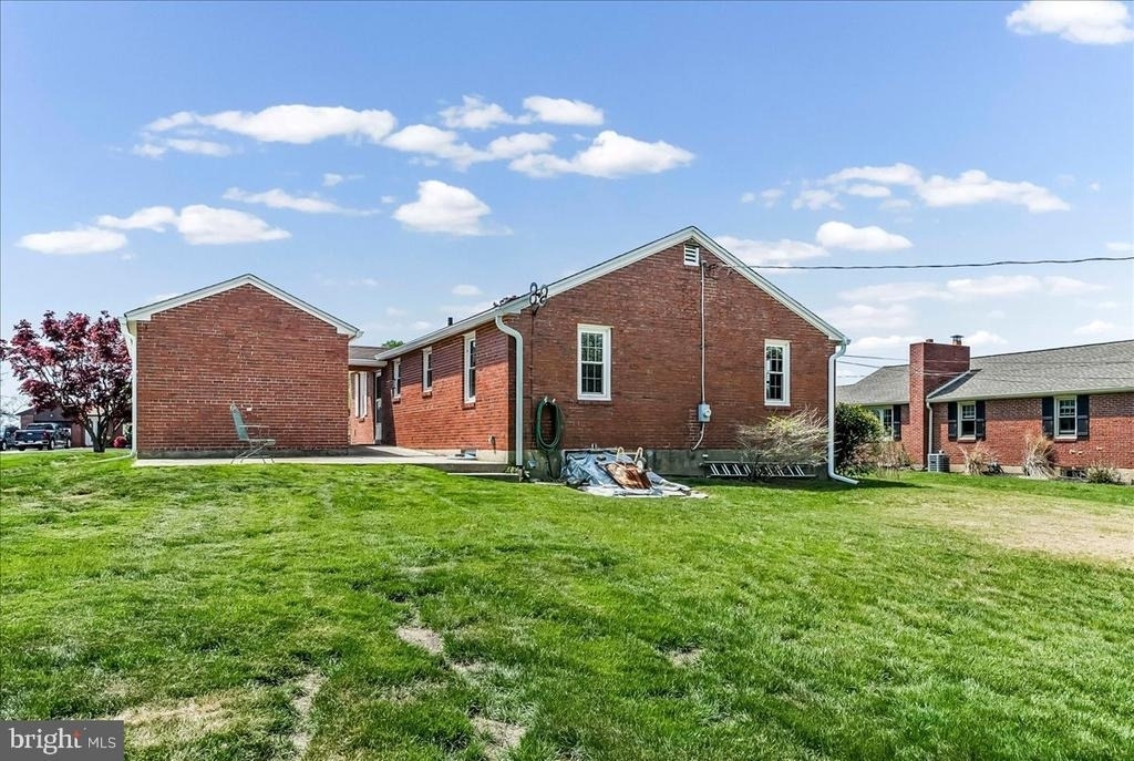 2653 Brierwood Road - Photo 28