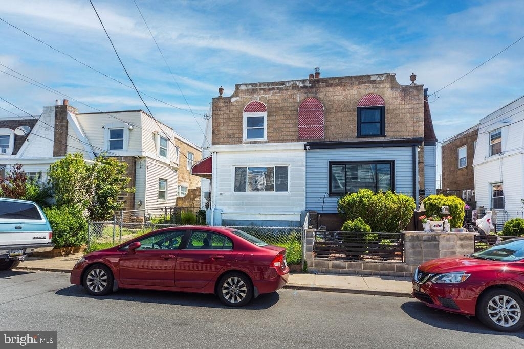 177 Wellington Road - Photo 1