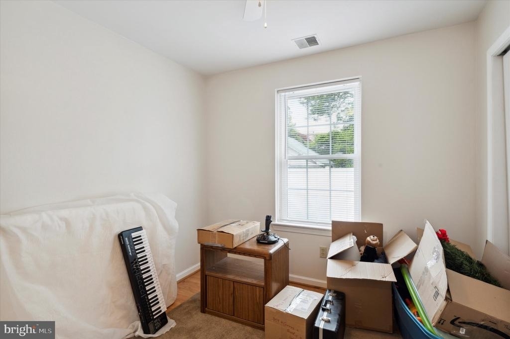 20 S Village Avenue - Photo 4