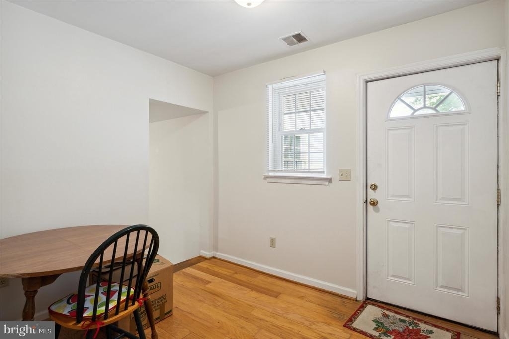 20 S Village Avenue - Photo 12