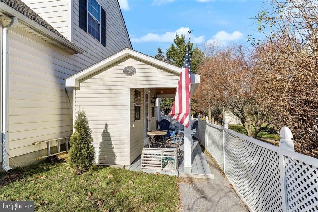 43 Hawthorne Road N - Photo 25