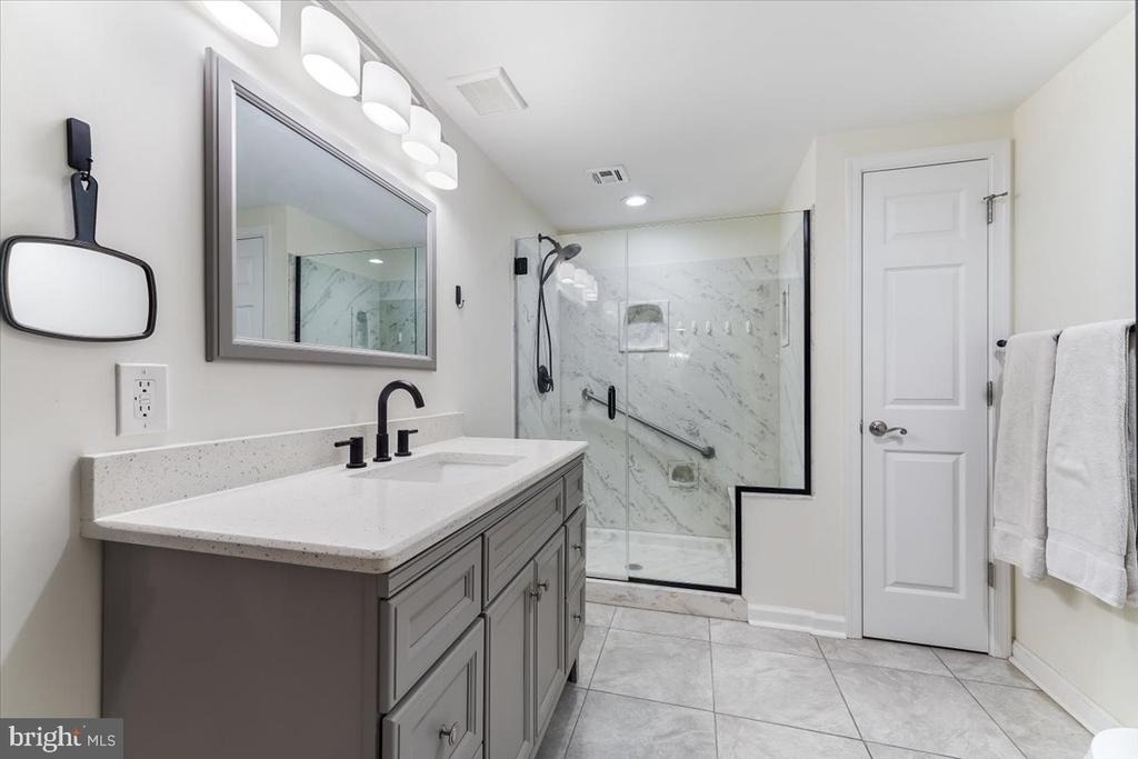 43 Hawthorne Road N - Photo 20