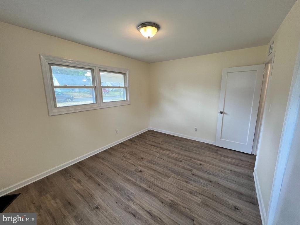 1008 Terrace Boulevard - Photo 11