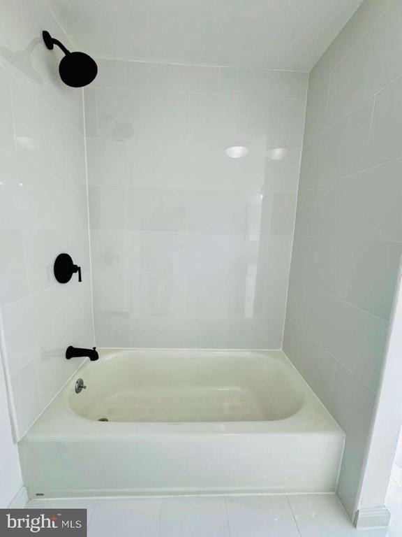7420 Wyndam Road - Photo 7
