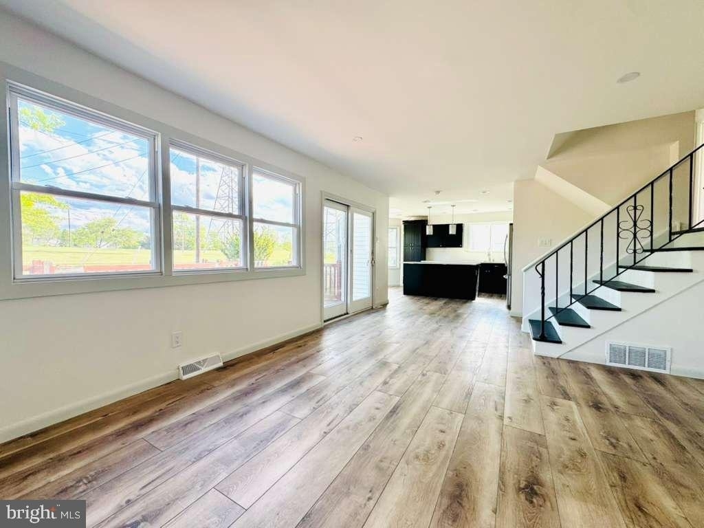 7420 Wyndam Road - Photo 3