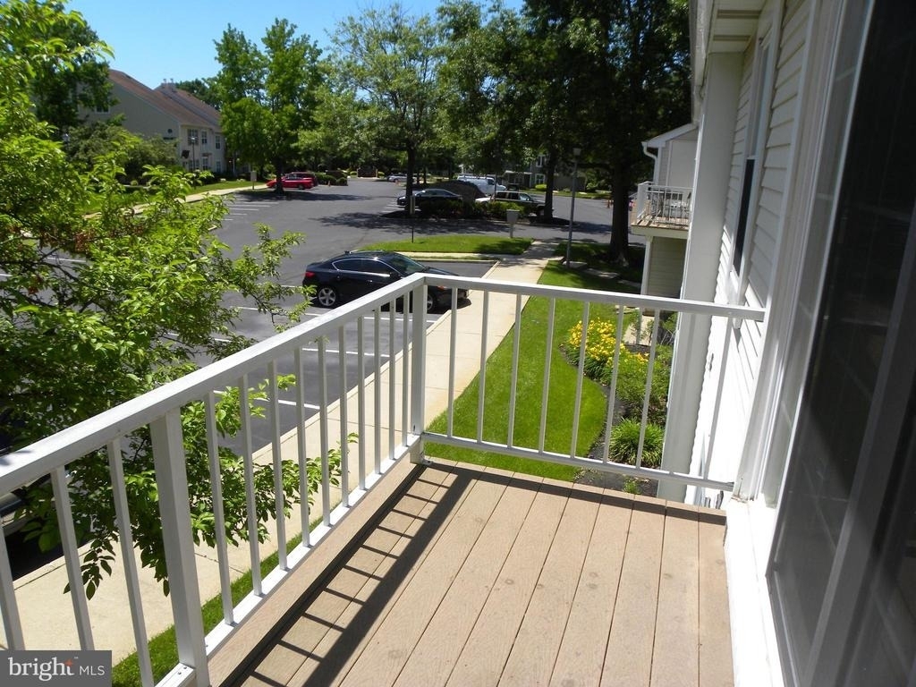 300 Mitten Lane - Photo 6