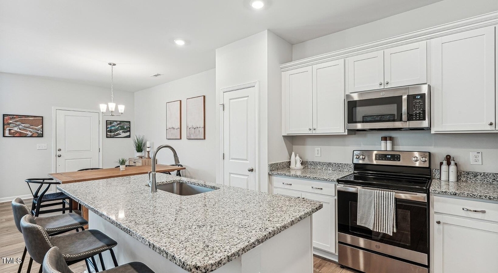 101 Decatur Drive - Photo 7