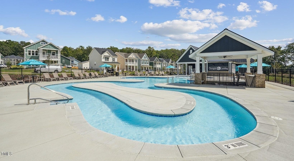 101 Decatur Drive - Photo 2