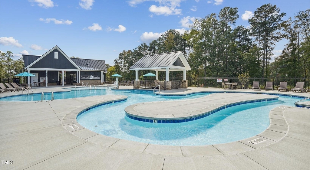 101 Decatur Drive - Photo 3