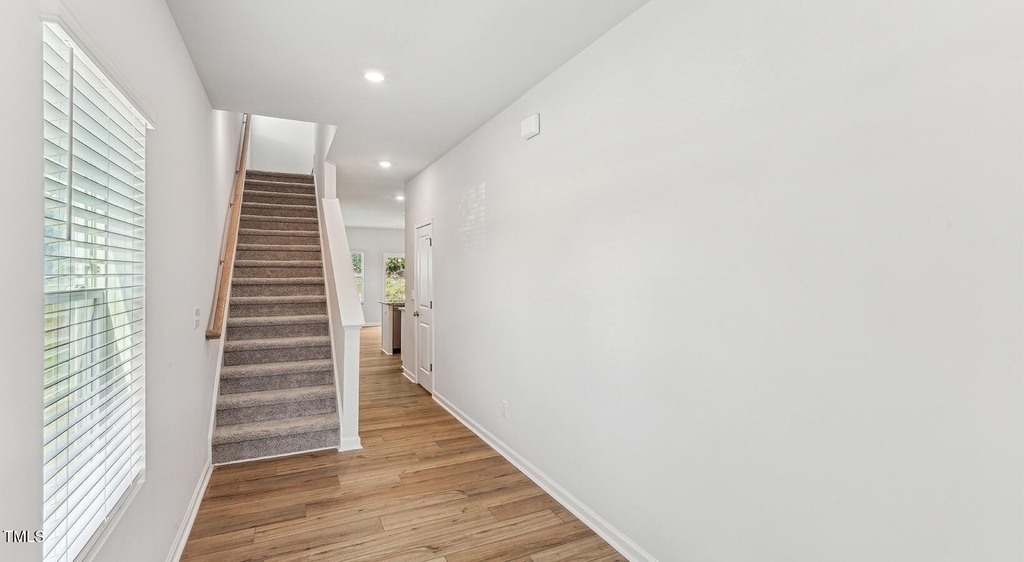101 Decatur Drive - Photo 15