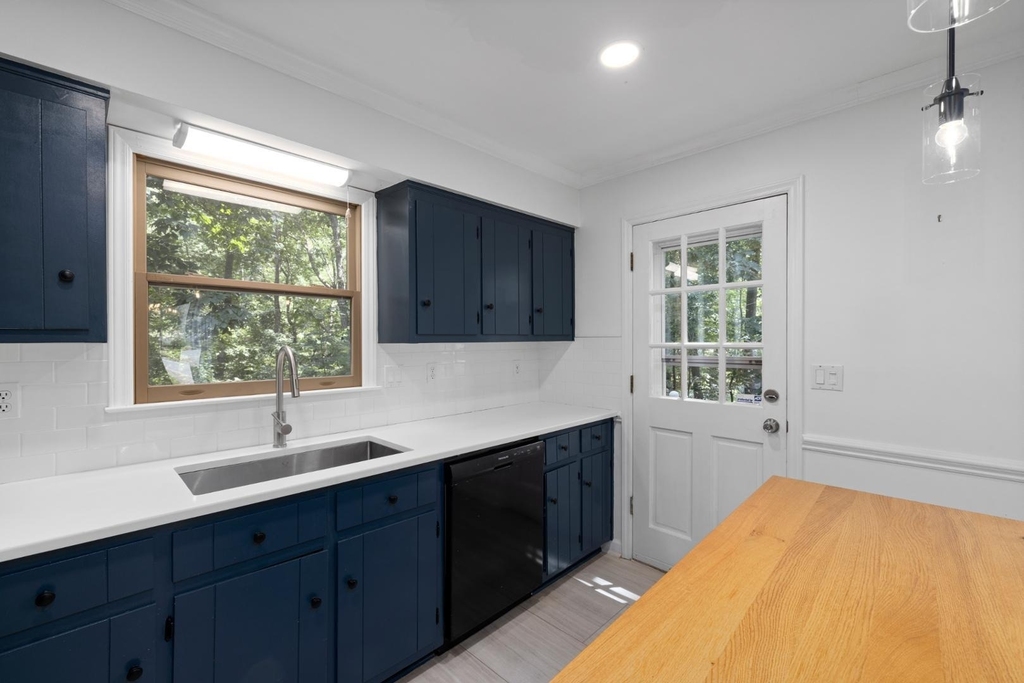 3804 Zenith Place - Photo 10