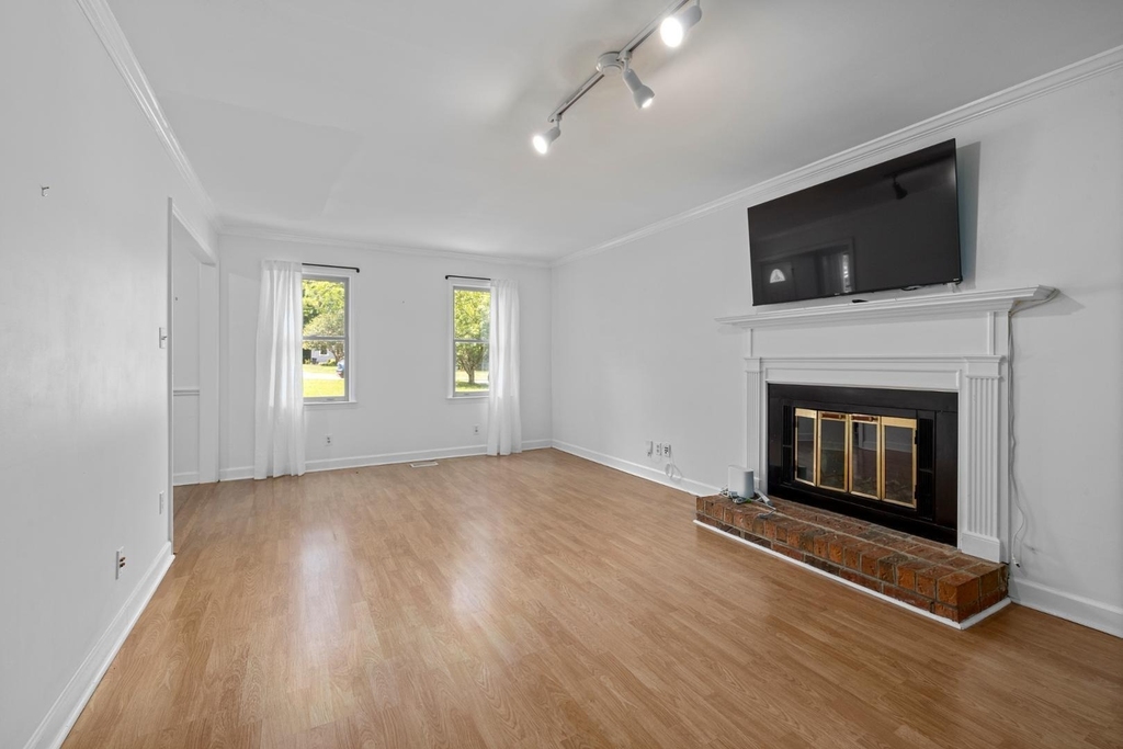 3804 Zenith Place - Photo 6