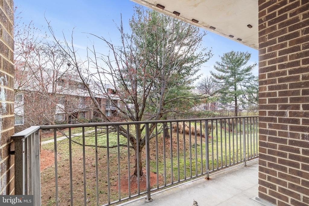 10239 Prince Place - Photo 9