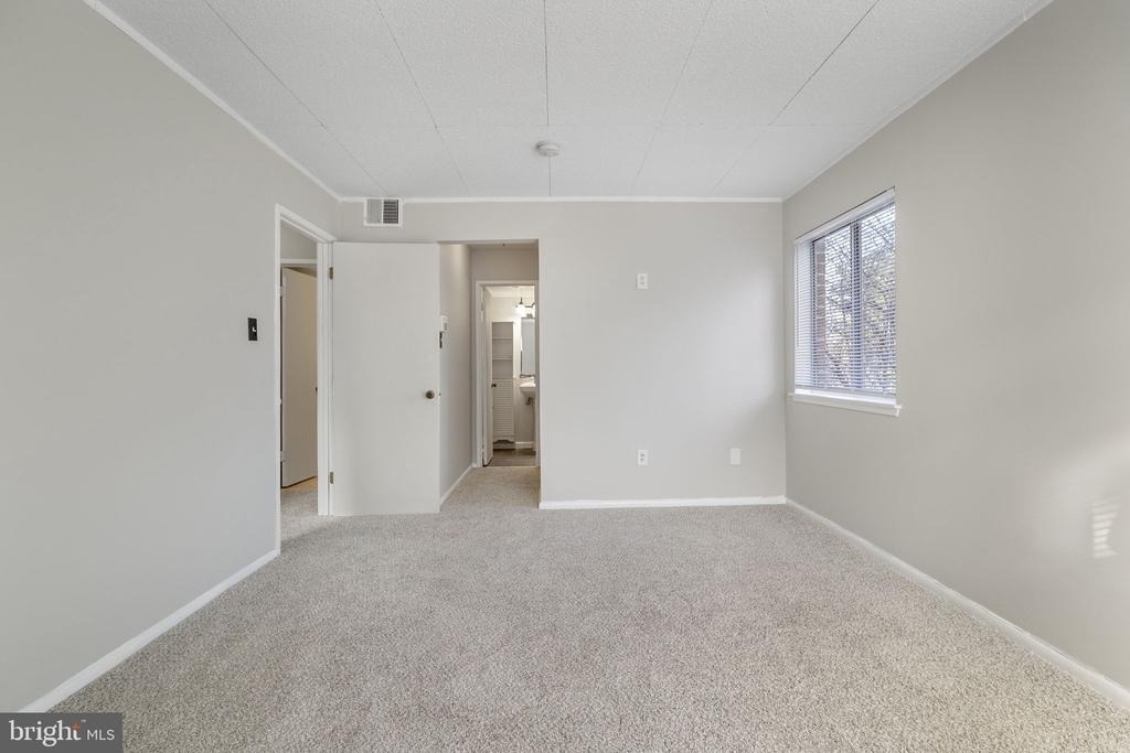 10239 Prince Place - Photo 28