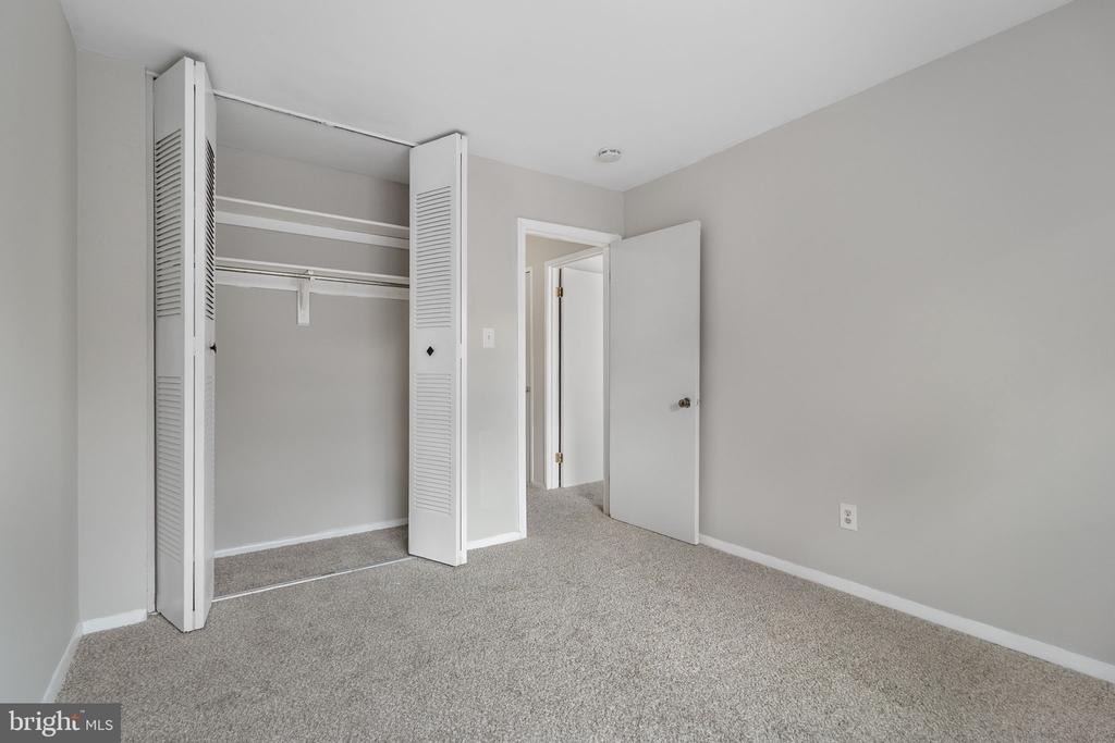 10239 Prince Place - Photo 24