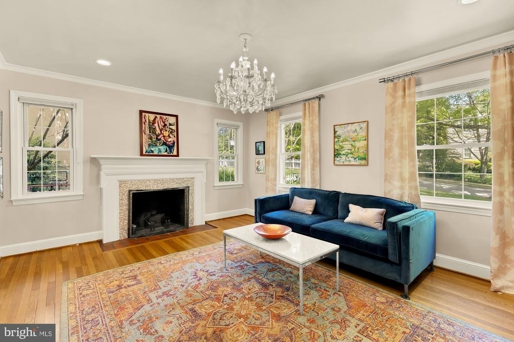 7208 Delfield Street - Photo 3