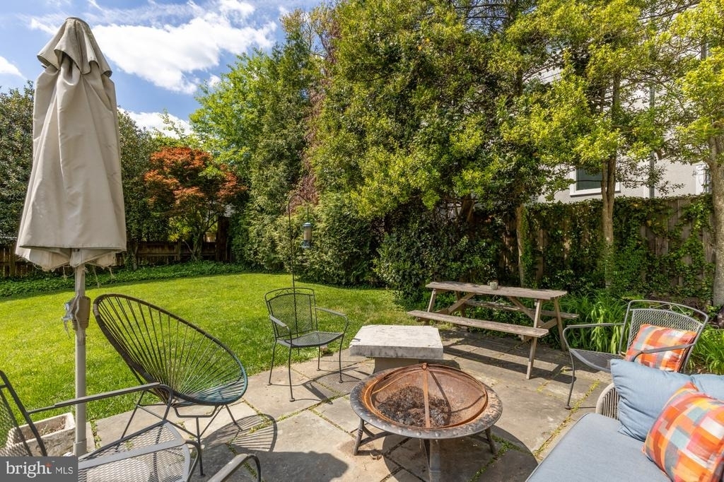 7208 Delfield Street - Photo 43