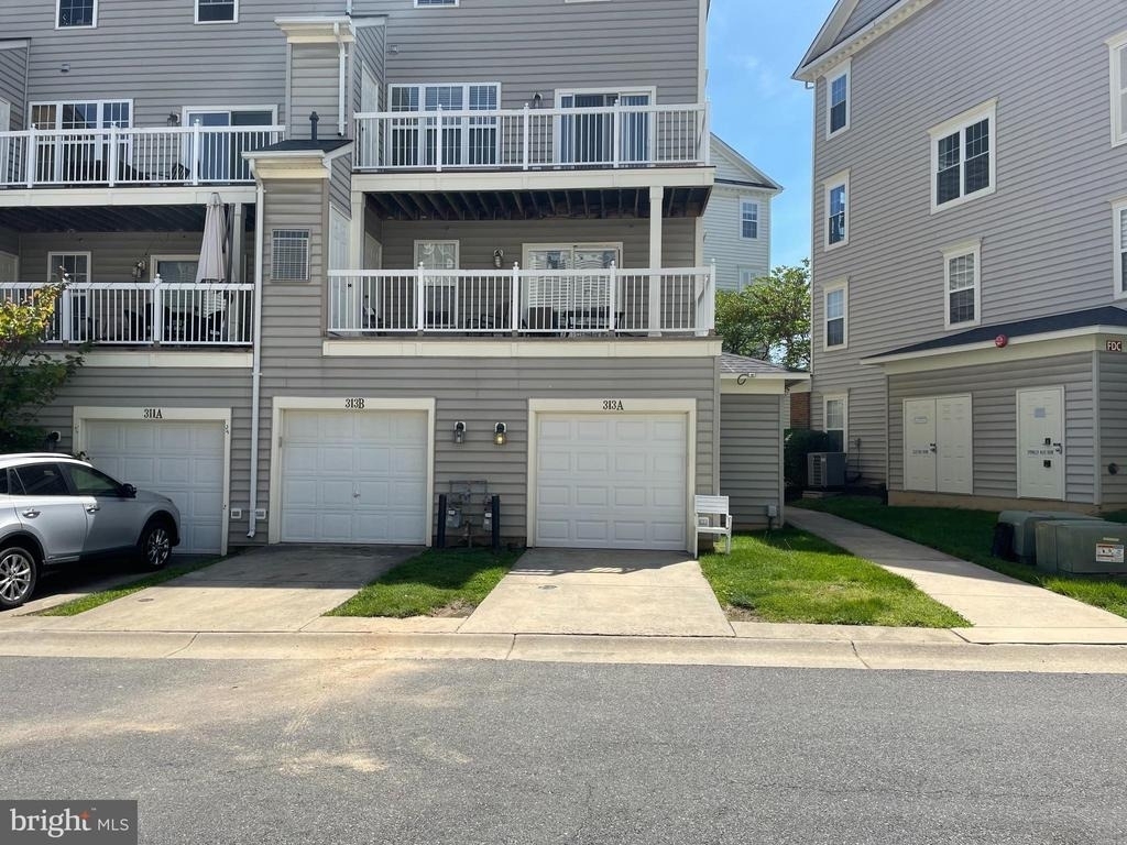 313 Cross Green Street - Photo 20