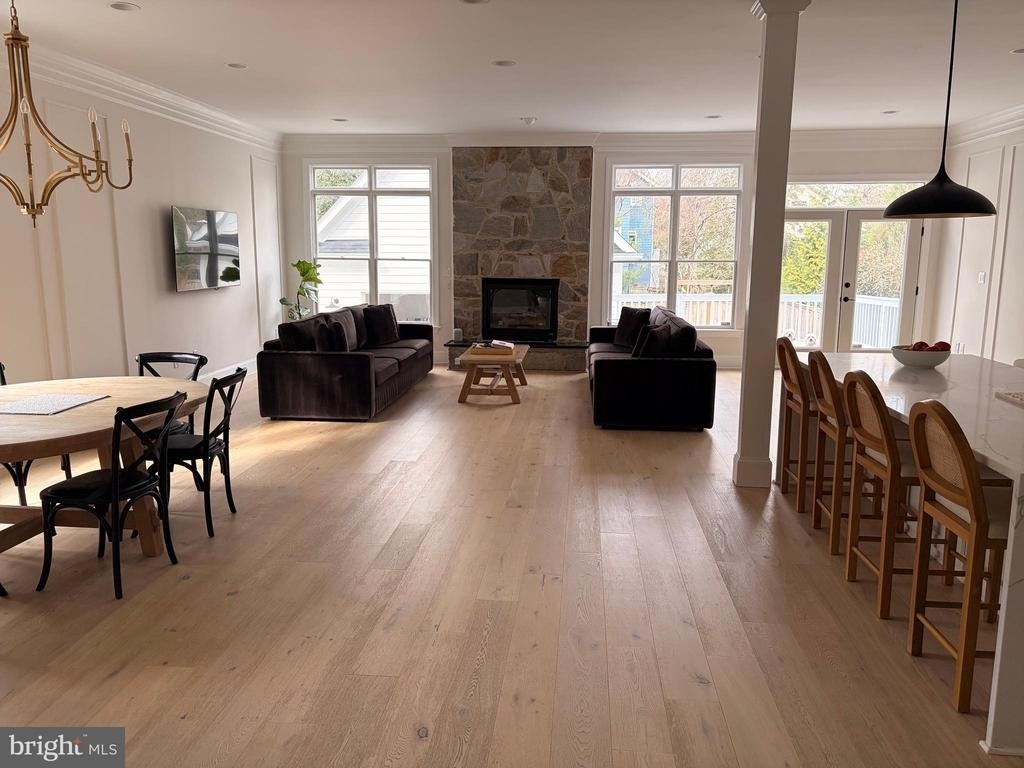 153 Quincy Street - Photo 9