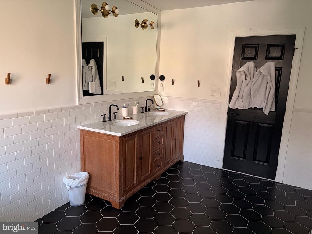153 Quincy Street - Photo 26