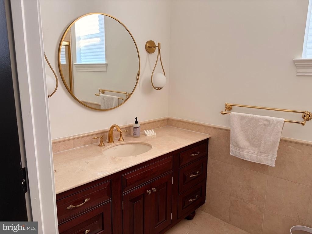 153 Quincy Street - Photo 73