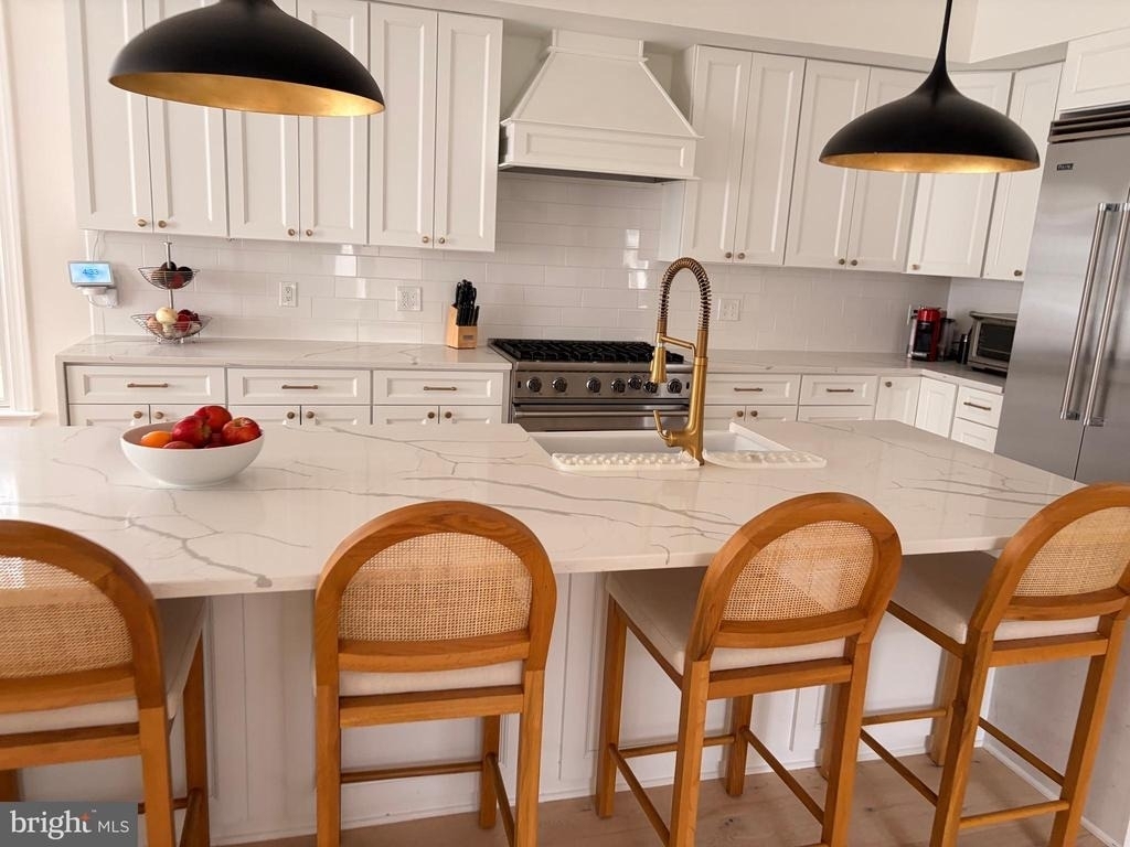 153 Quincy Street - Photo 12