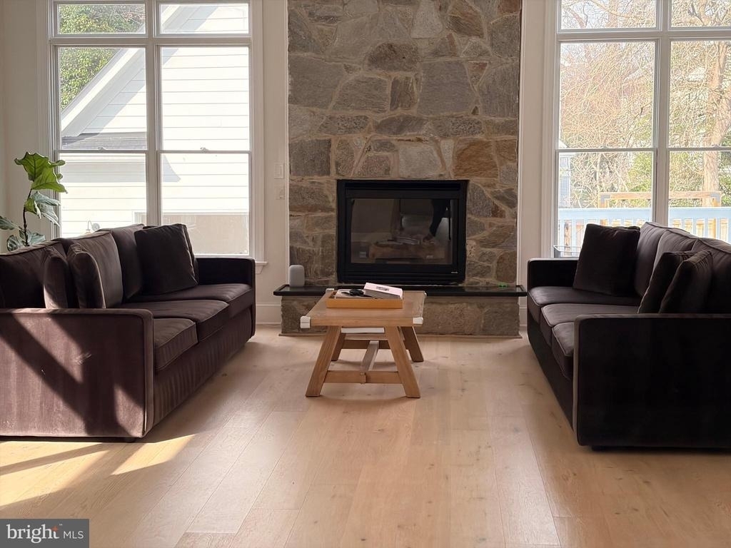 153 Quincy Street - Photo 14