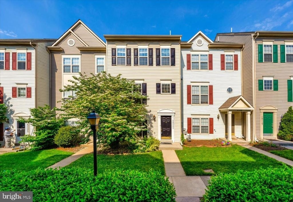 12121 Amber Ridge Circle - Photo 0