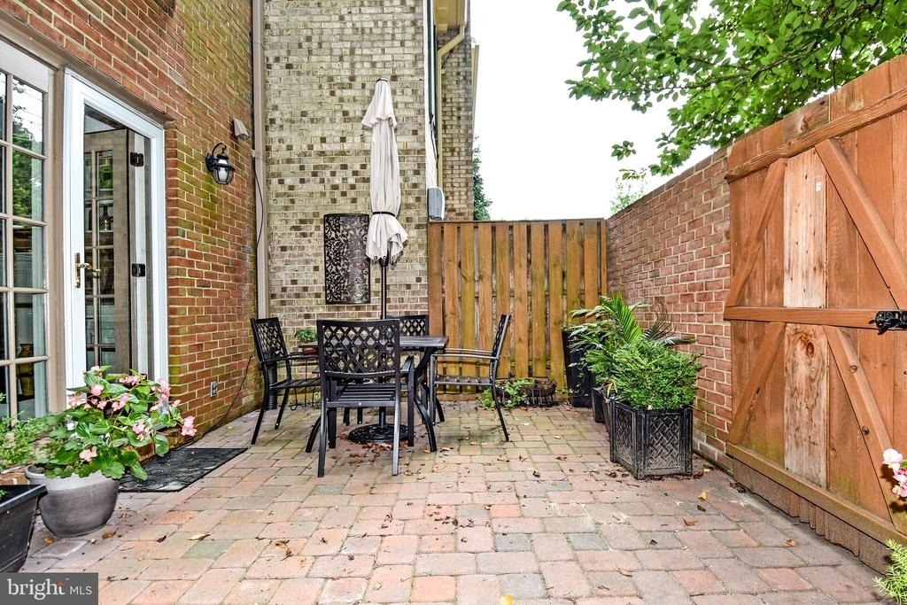 5153 Westbard Avenue - Photo 45
