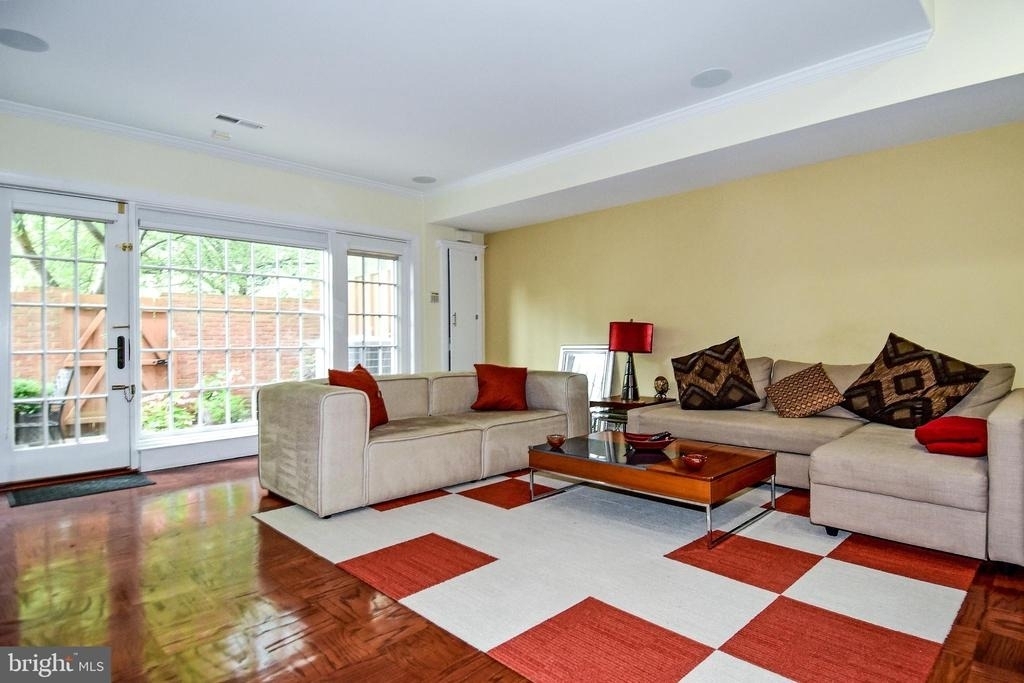 5153 Westbard Avenue - Photo 32