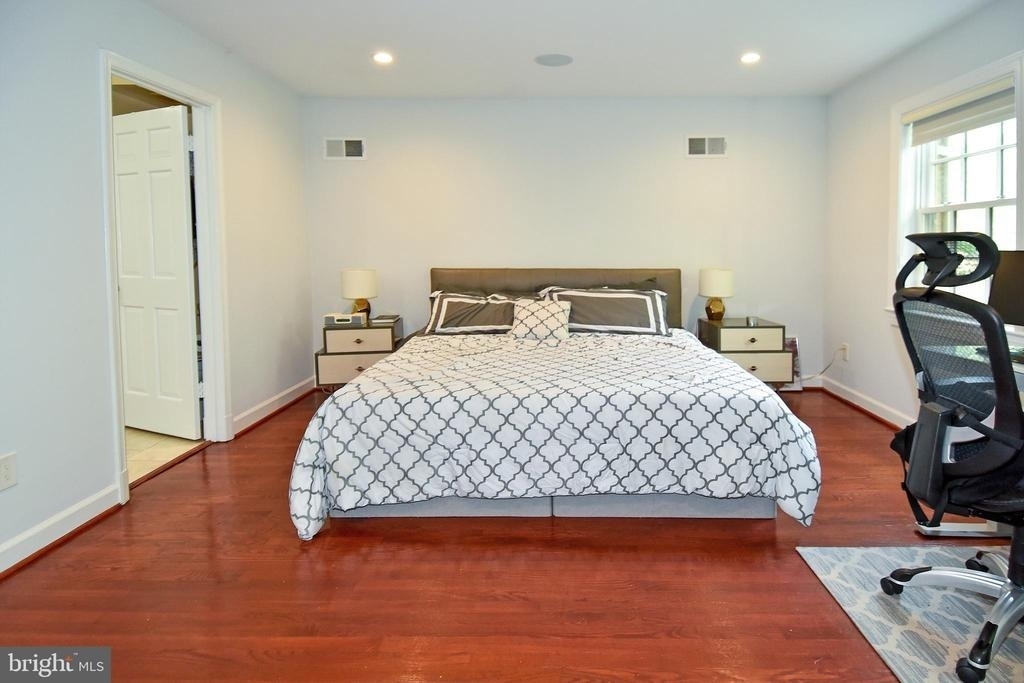 5153 Westbard Avenue - Photo 22