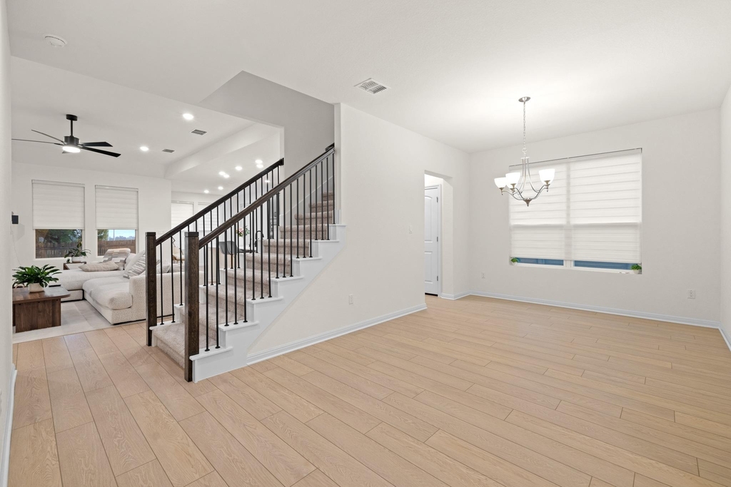 2604 Acoma Ln - Photo 17