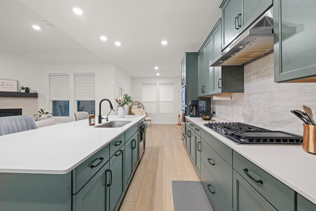 2604 Acoma Ln - Photo 9