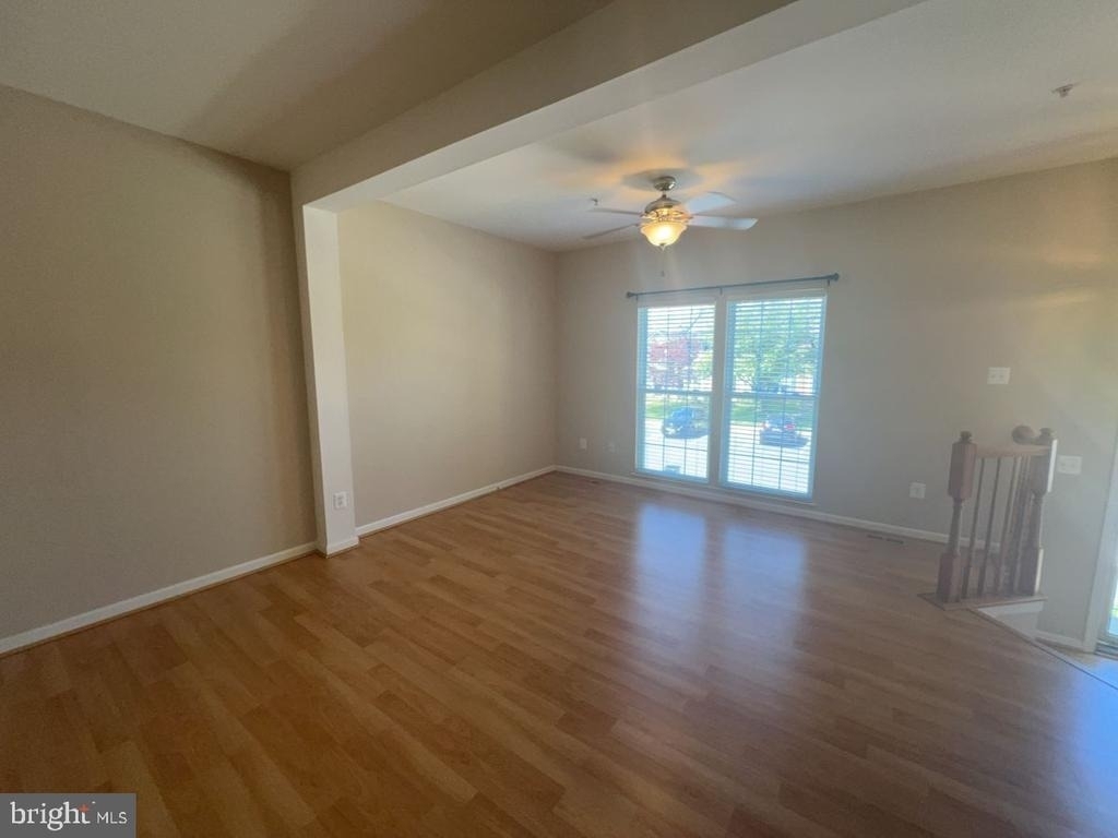 3903 Manheim Place - Photo 6