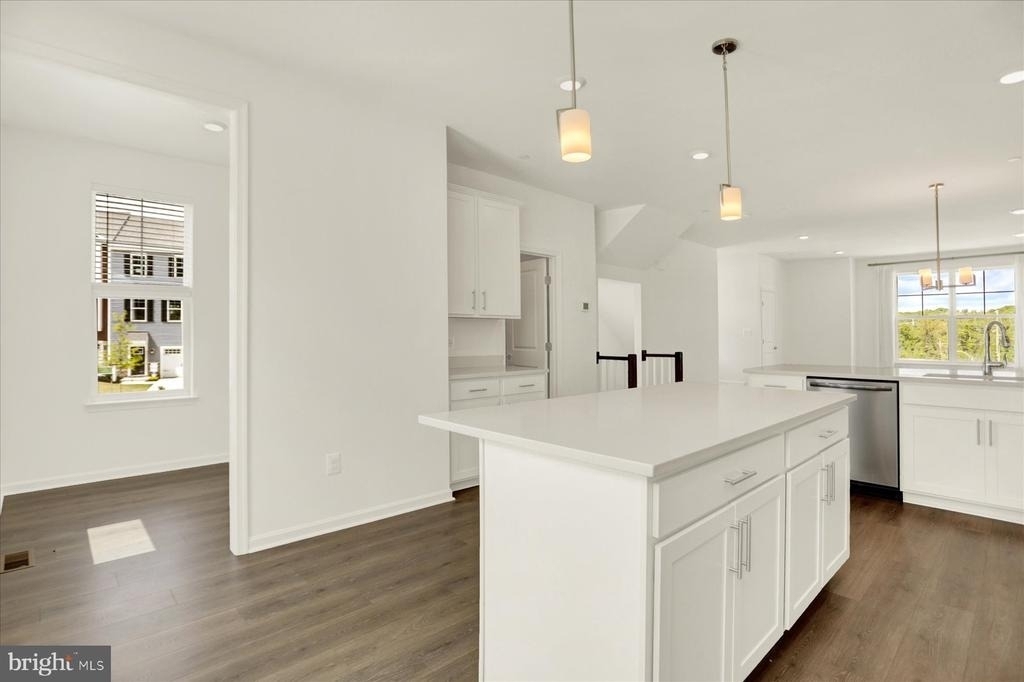 11301 Carobel Court - Photo 15