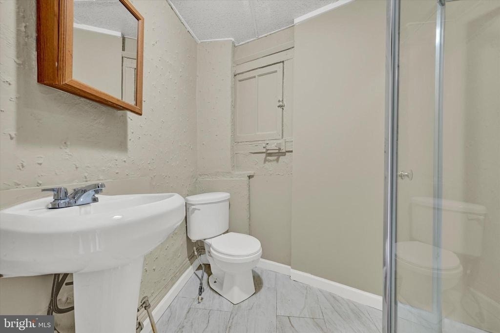 2528 Mcculloh Street - Photo 18